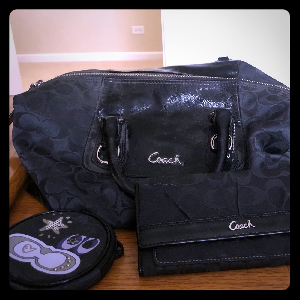 Coach purse with wallet and change purse